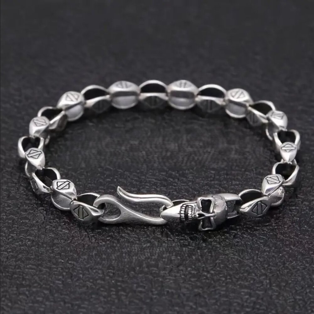 14K White Gold Chain Link Womens Skull Bracelet 14 Karat Silver Skulls Jewelry